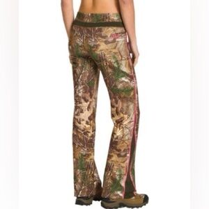 Under Armour Scent Control Real Tree Camo Camouflage Yoga Pants Stretch
